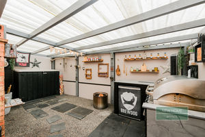 Photo 29- click for photo gallery